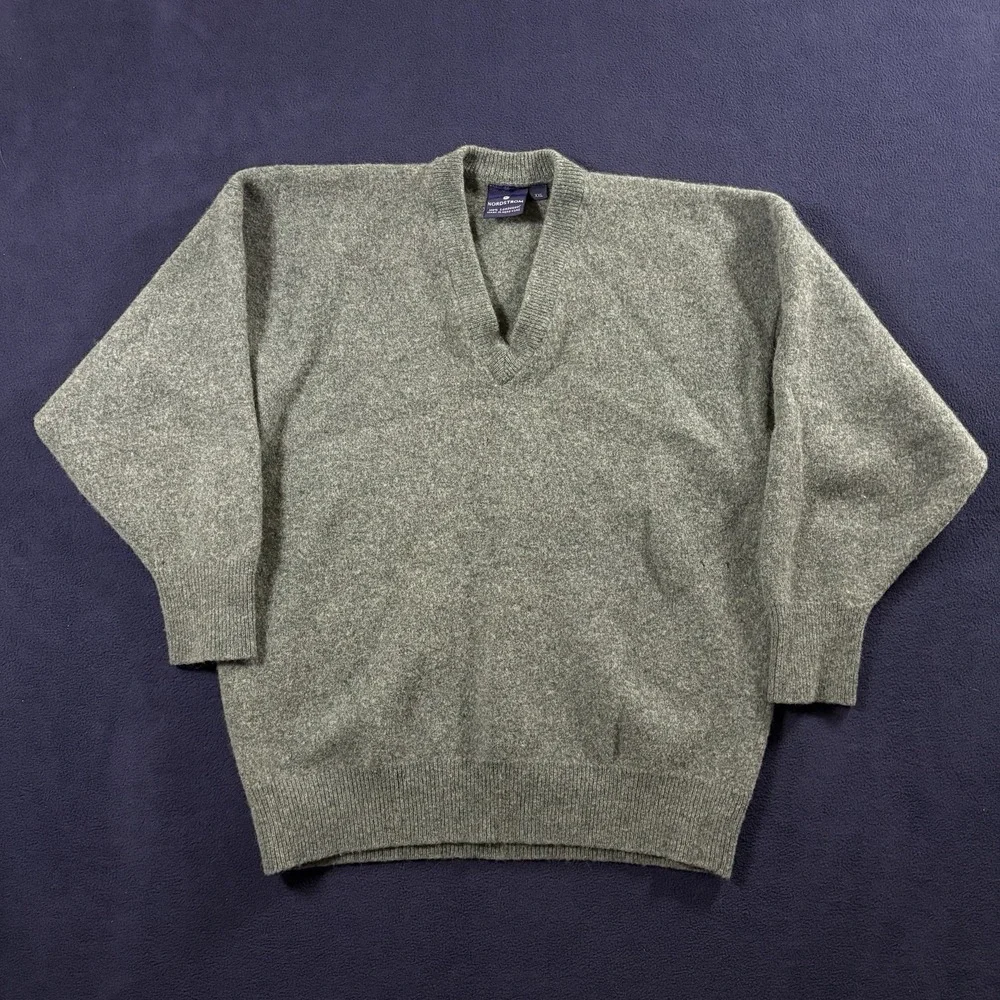 Vintage 90s Nordstrom Lambswool V Neck Sweater Men M Sage Green Knit Pullover